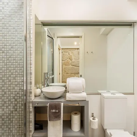 Apartment Charming Retreat With River Views Porto