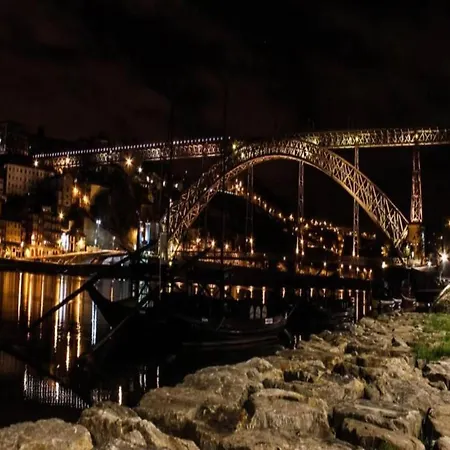 Apartamento River-view Retreat In Oporto